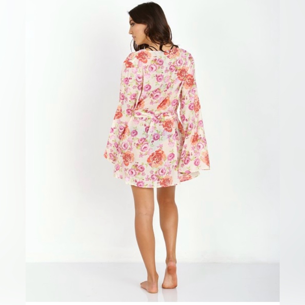 For Love and Lemons Robe - Picture 2 of 9